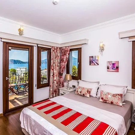 Badem ホテル セリミエ