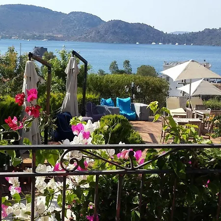 Badem ホテル セリミエ